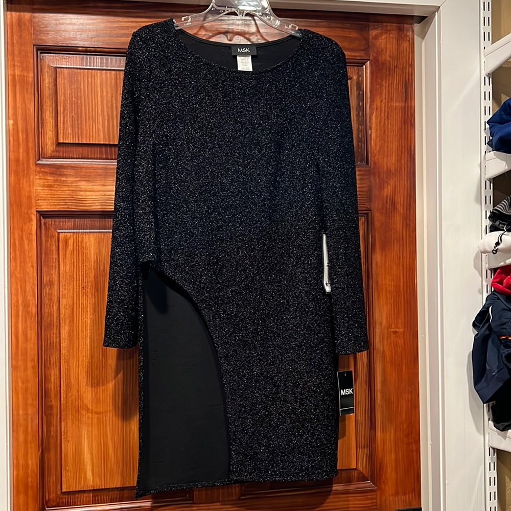 New MSK Medium black metallic top.